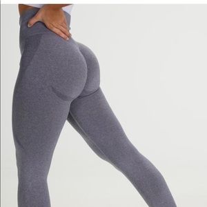 NWOT NVGTN Seamless leggings